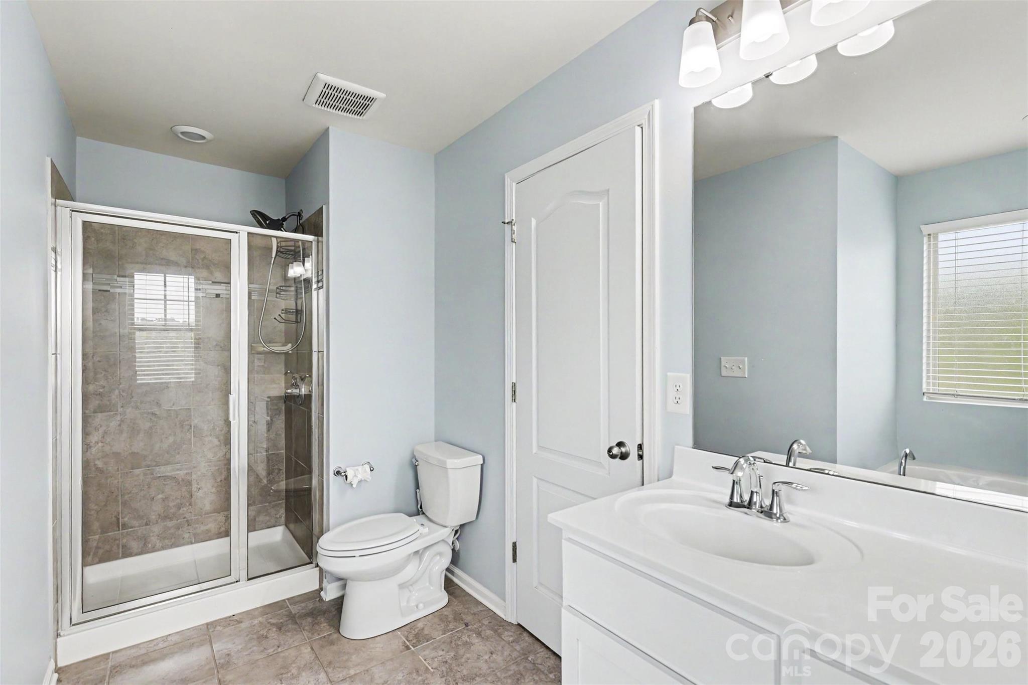 Townhouse at 105 Tigris Trail, Fort Mill, photo 27 of 39