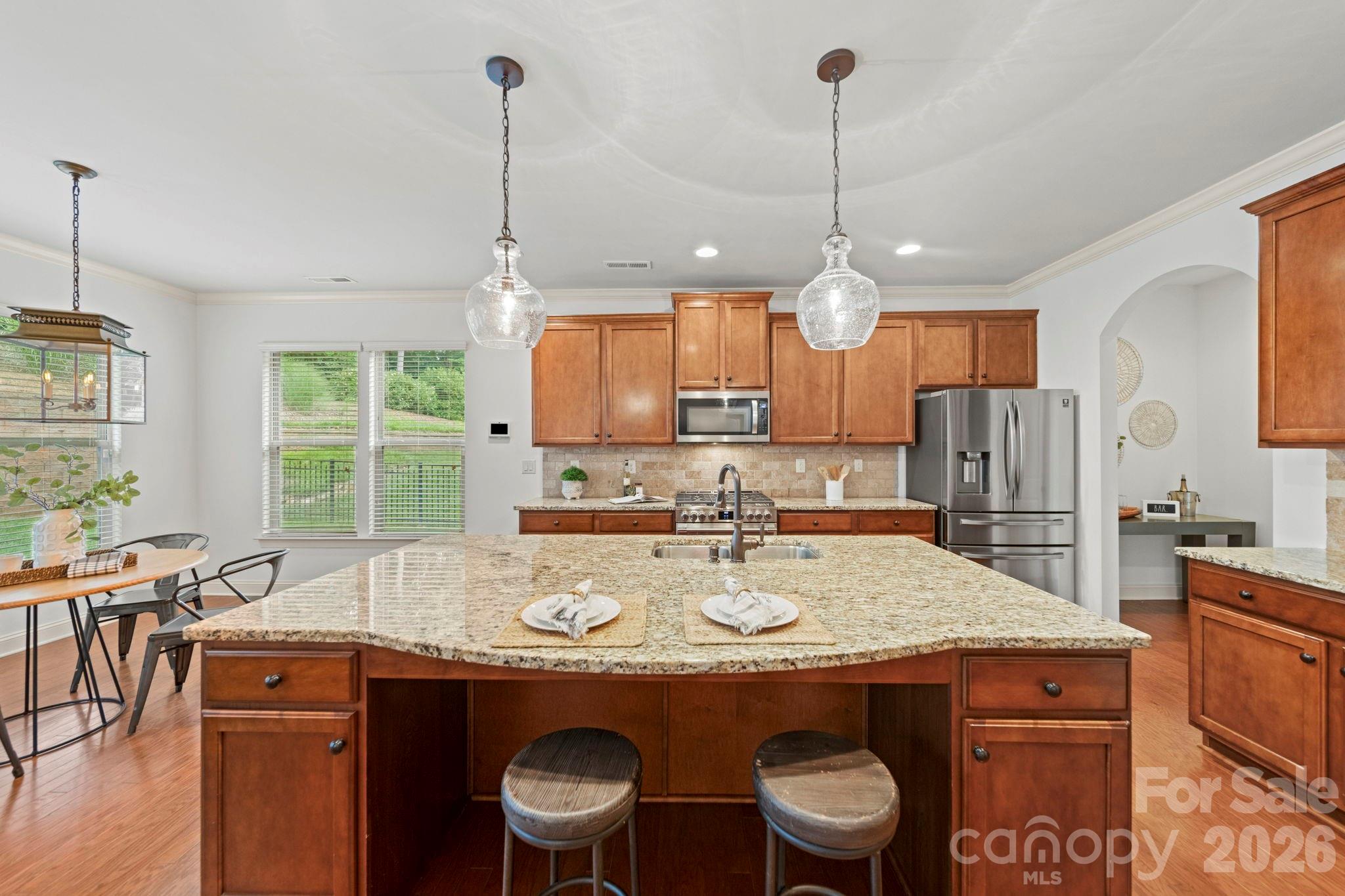 Single Family Residence at 963 Rock Forest Way, Fort Mill, photo 19 of 44