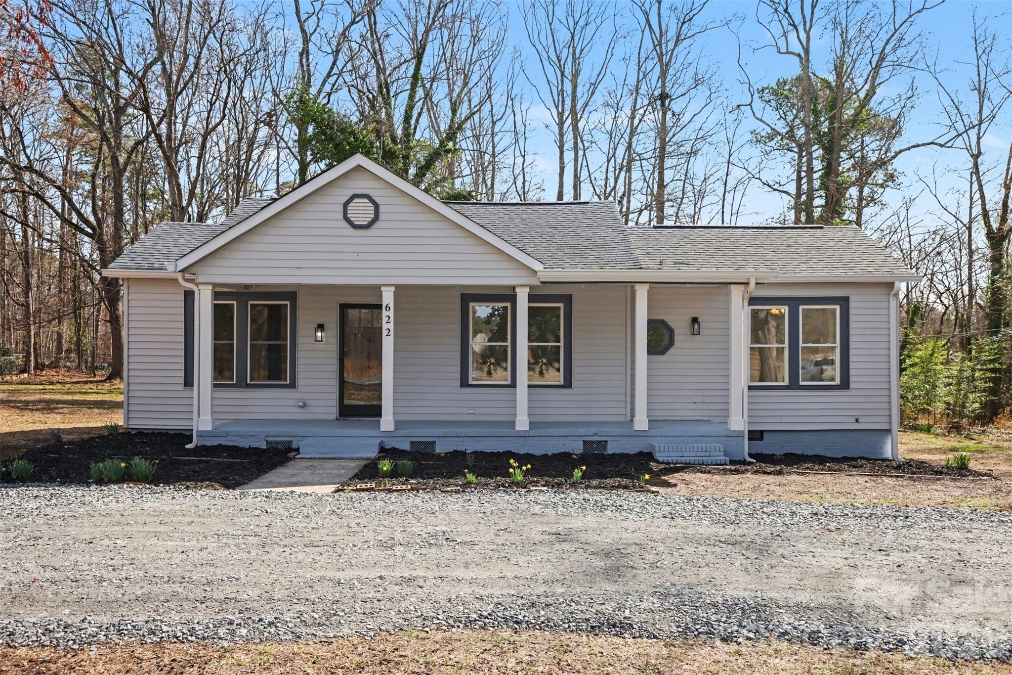 Beautifully Renovated 3 bedroom 2 Bath home with one Level Living - 622 Neelys Creek Road, Rock Hill
