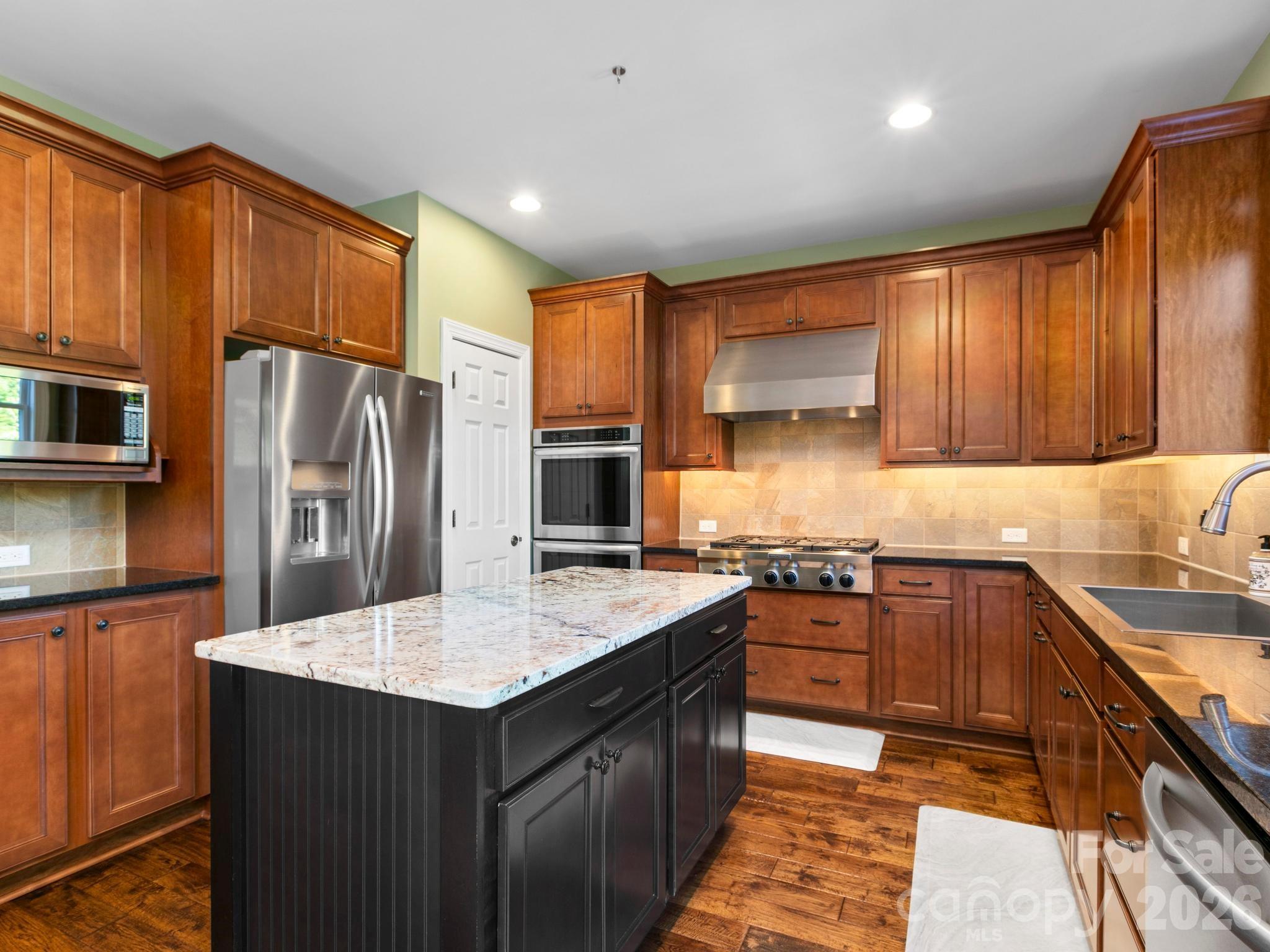 Full Kitchen (Main Level) - 32 Lake Vista Drive, Fletcher