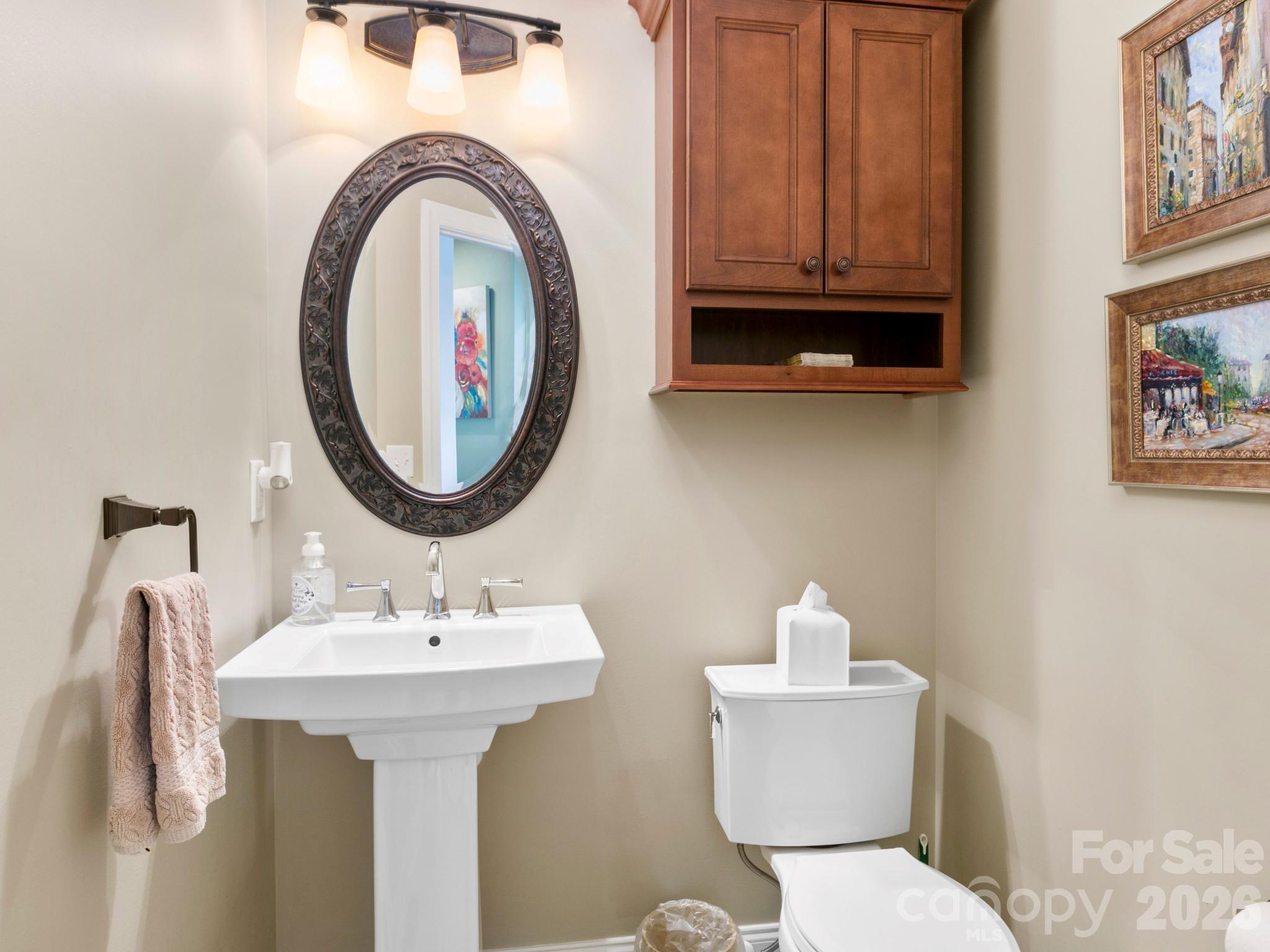 Half Bath (Main Level) - 32 Lake Vista Drive, Fletcher