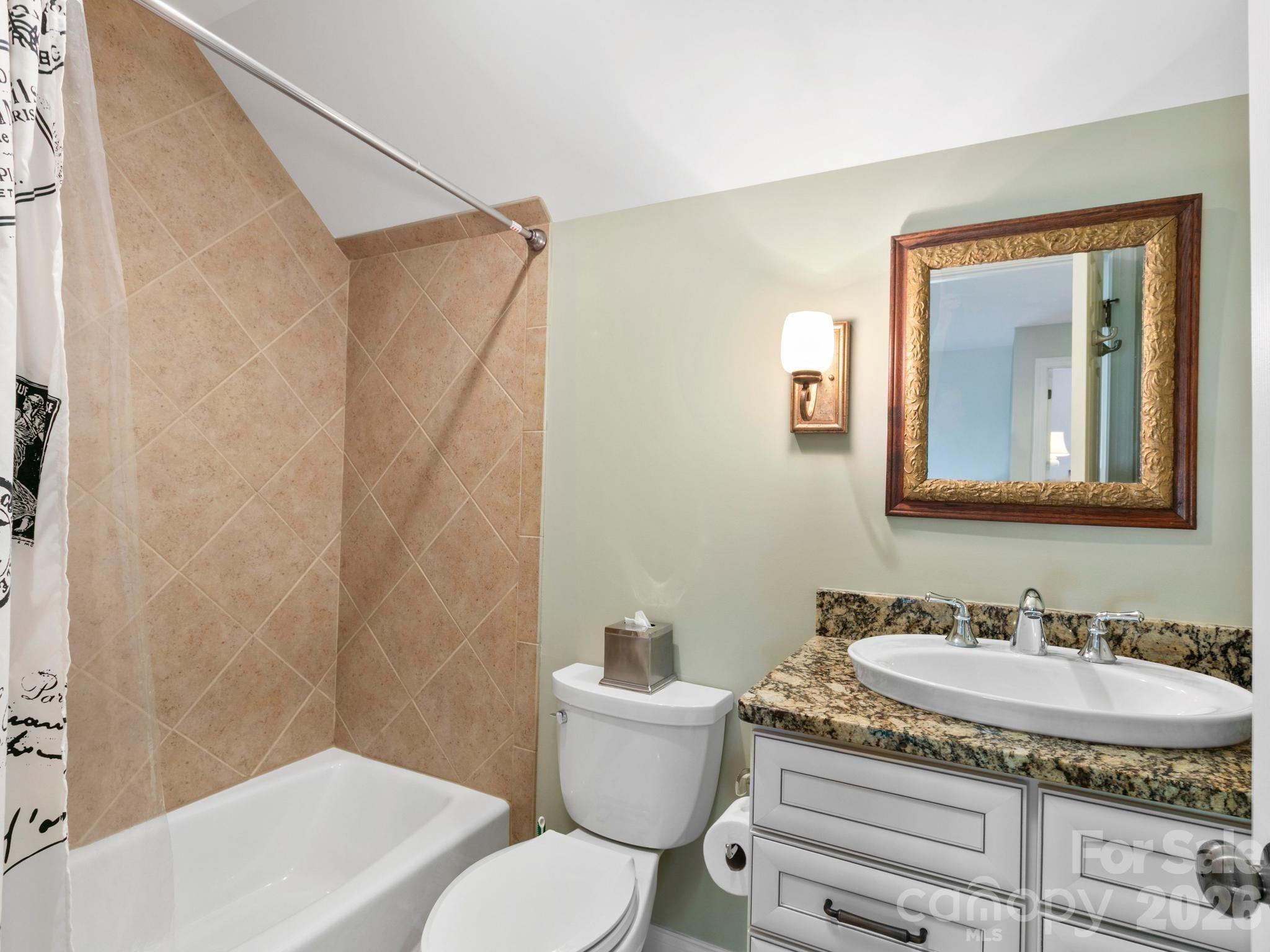 Full Bathroom (2nd Level) - 32 Lake Vista Drive, Fletcher