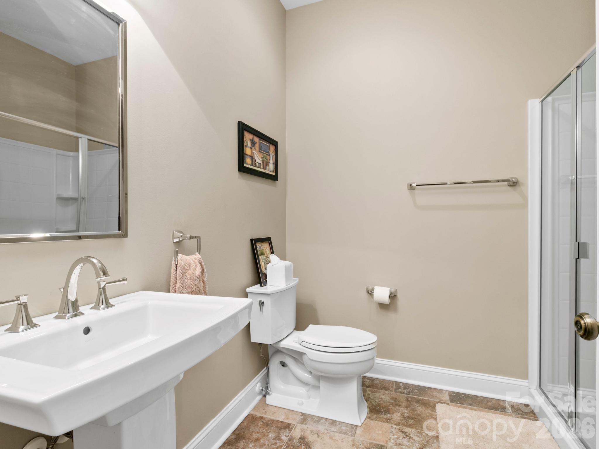 Full Bathroom (Basement) - 32 Lake Vista Drive, Fletcher