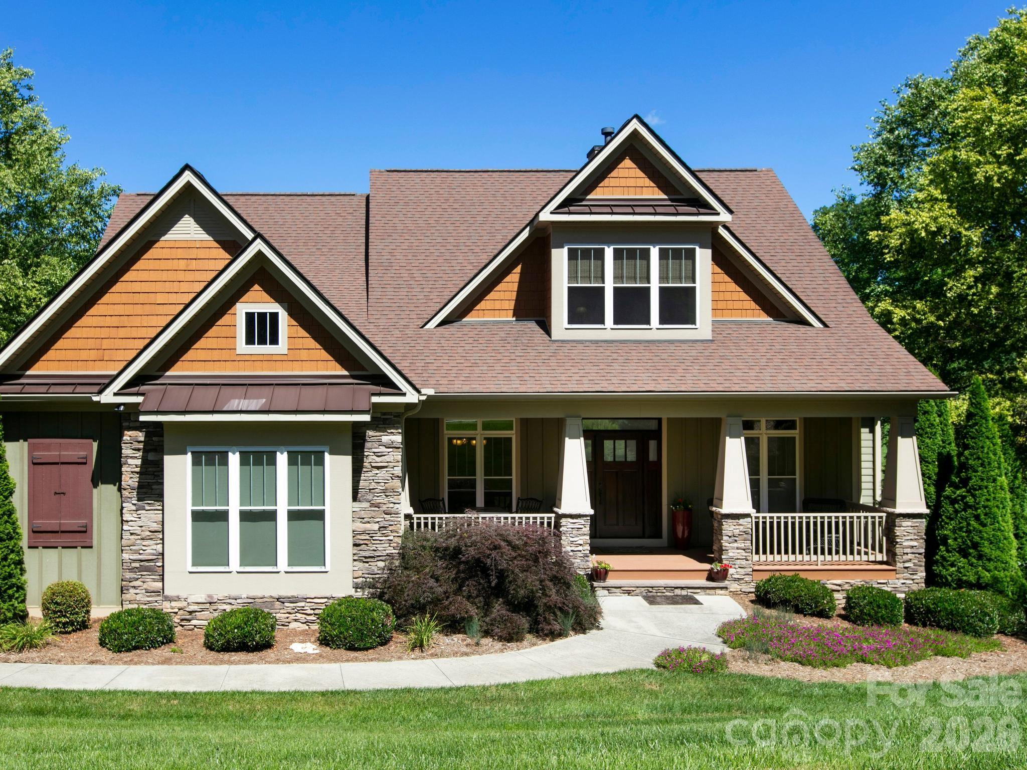 Front of the Home - 32 Lake Vista Drive, Fletcher