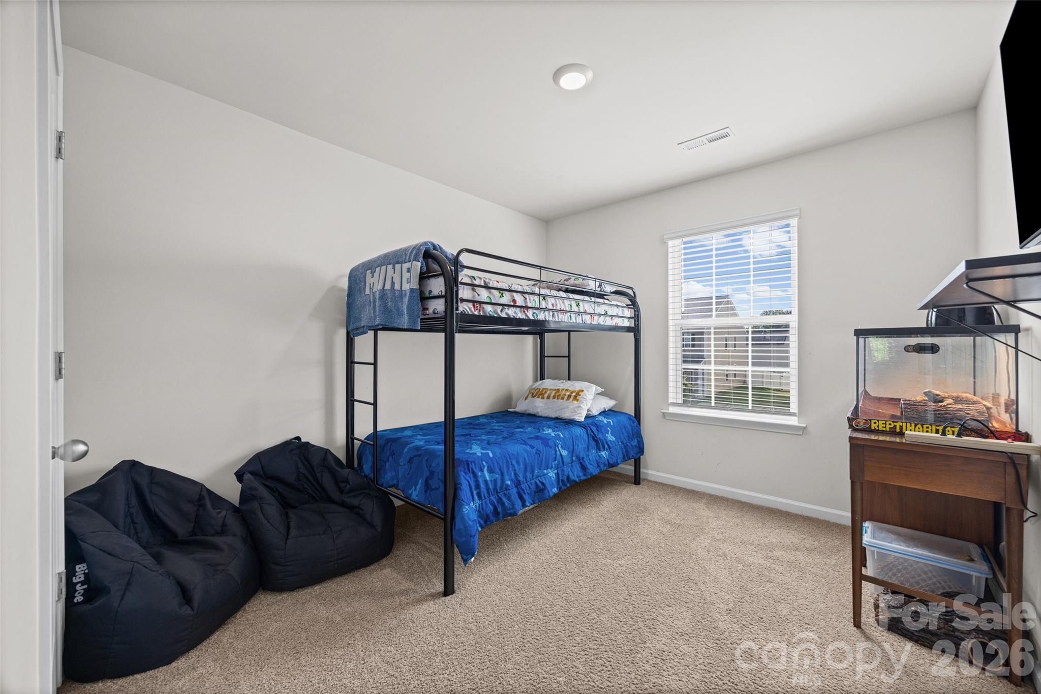 Single Family Residence at 542 King Clover Lane, Clover, photo 11 of 28