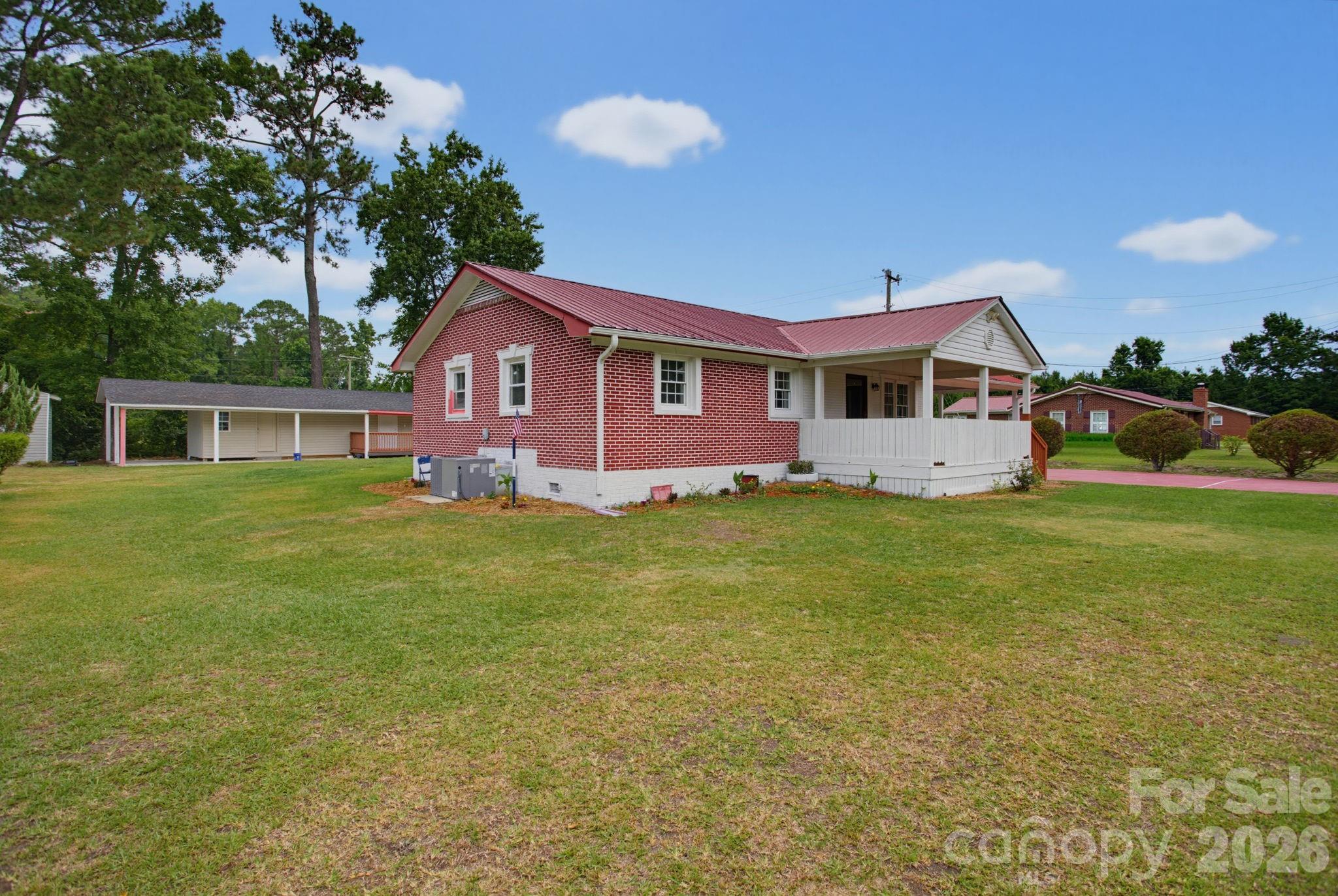 Single Family Residence at 149 Dobbins Street, Wallace, photo 2 of 46
