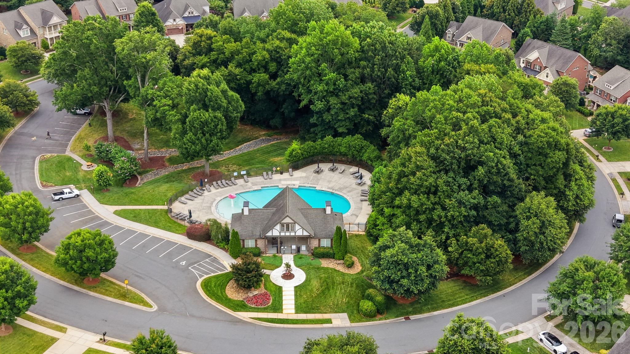 Single Family Residence at 963 Rock Forest Way, Fort Mill, photo 43 of 44