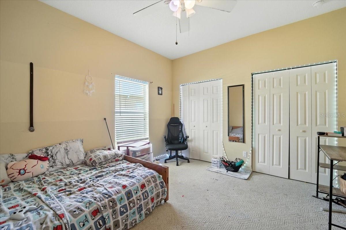 Single Family Residence at 24 LAKESIDE PL W, PALM COAST, photo 25 of 47
