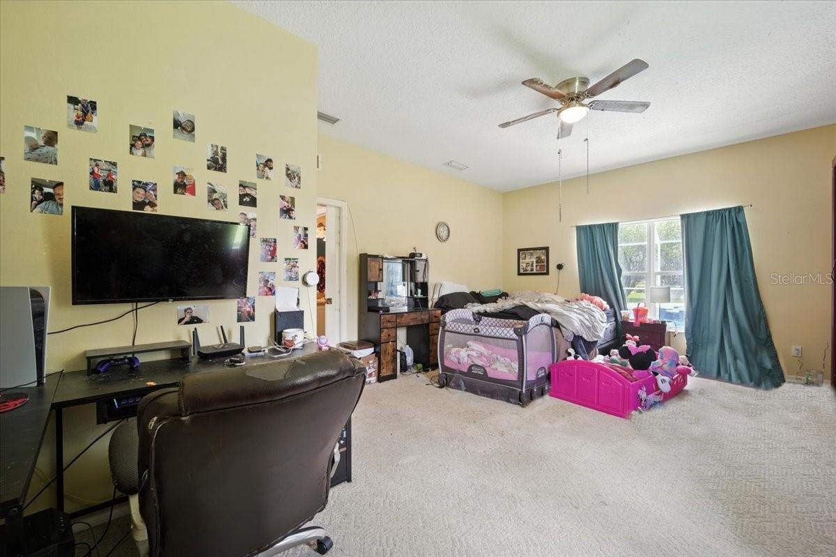 Single Family Residence at 24 LAKESIDE PL W, PALM COAST, photo 28 of 47