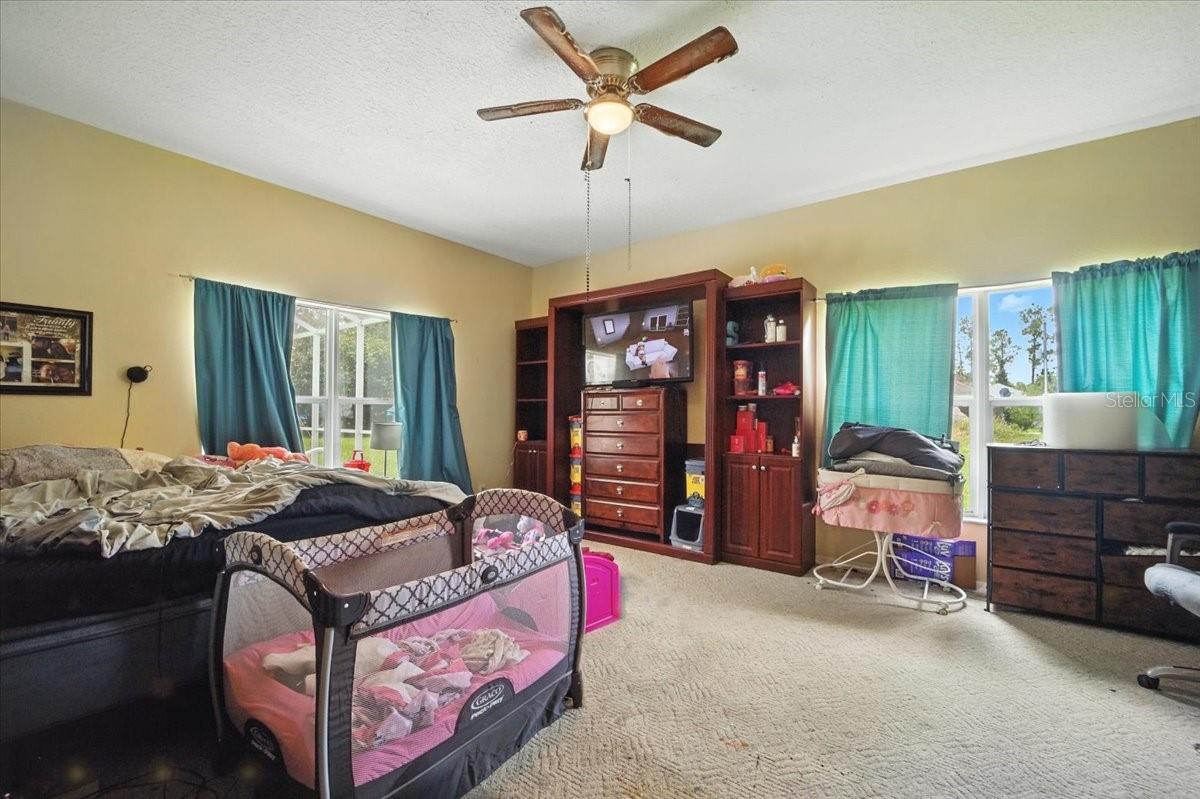 Single Family Residence at 24 LAKESIDE PL W, PALM COAST, photo 29 of 47