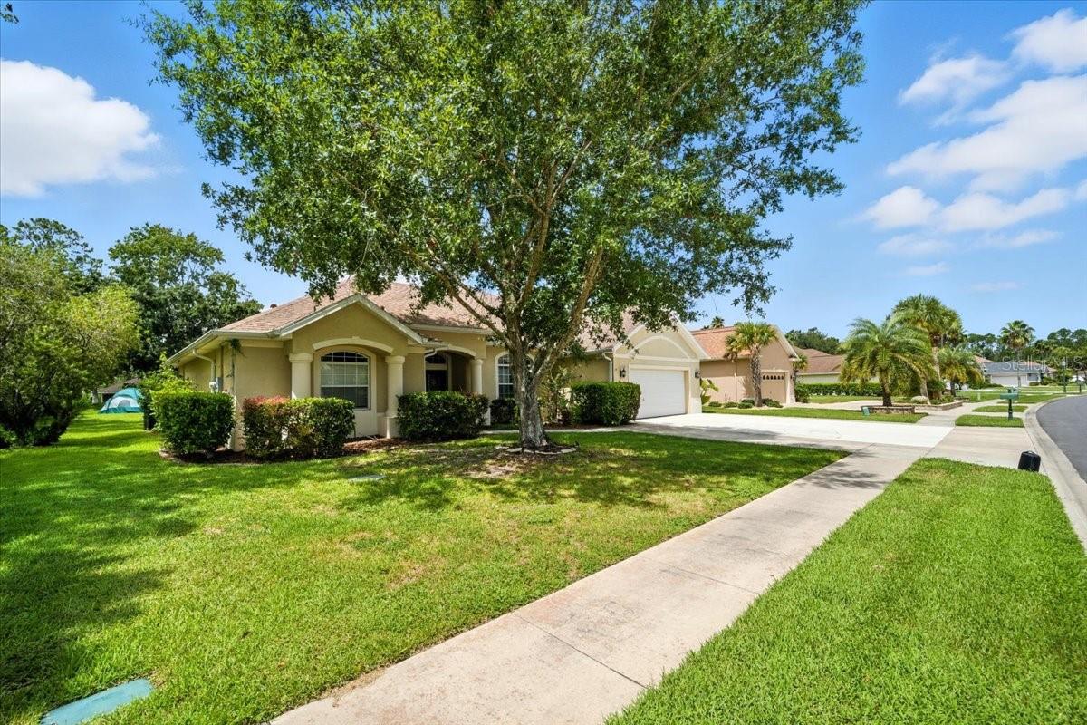 Single Family Residence at 24 LAKESIDE PL W, PALM COAST, photo 38 of 47