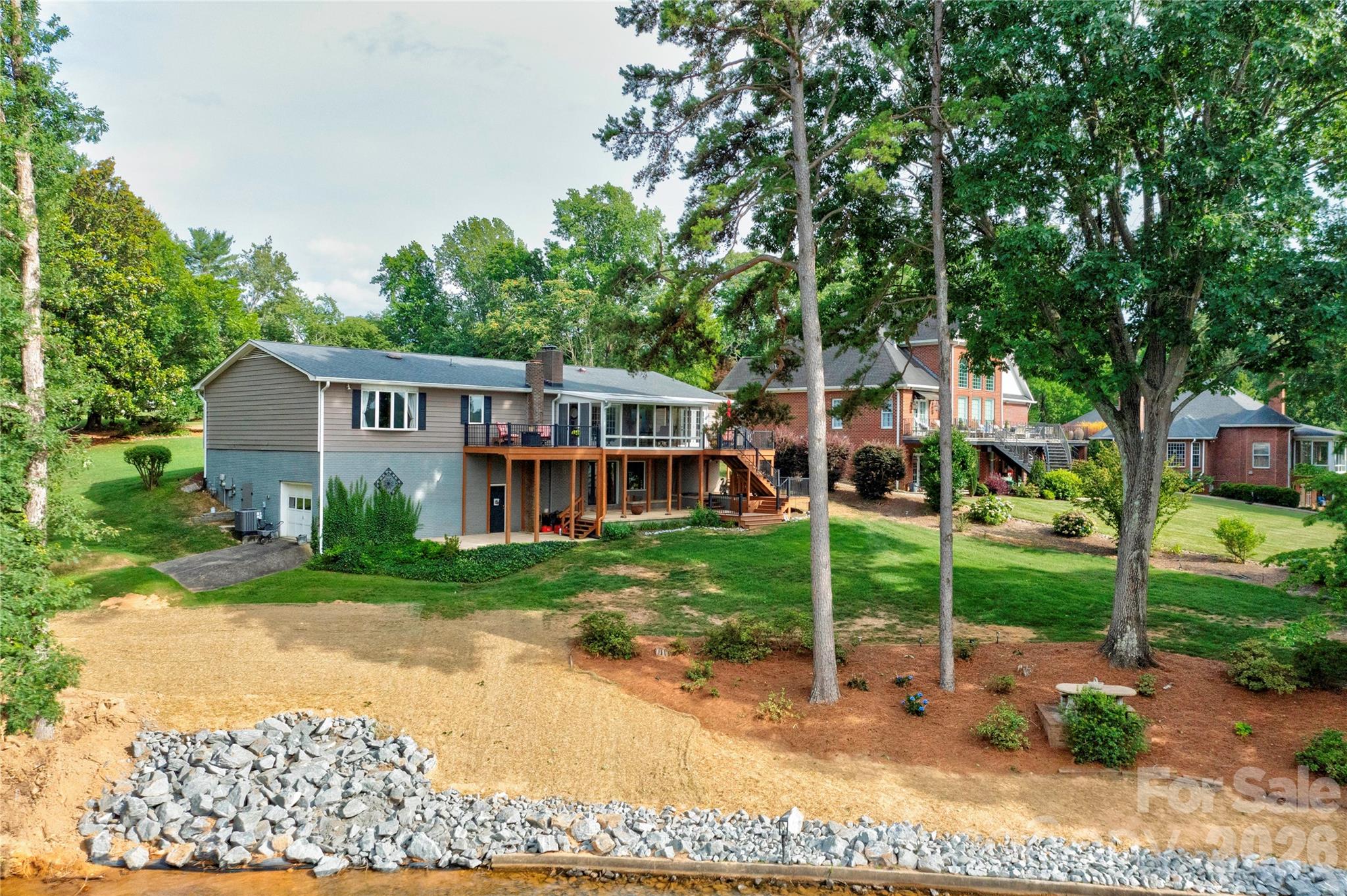 Single Family Residence at 104 Doral Court, Kings Mountain, photo 47 of 58