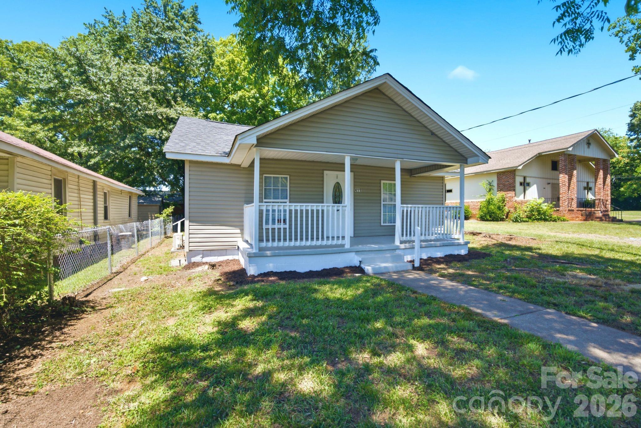 Single Family Residence at 411 Weathers Street, Shelby, photo 2 of 27