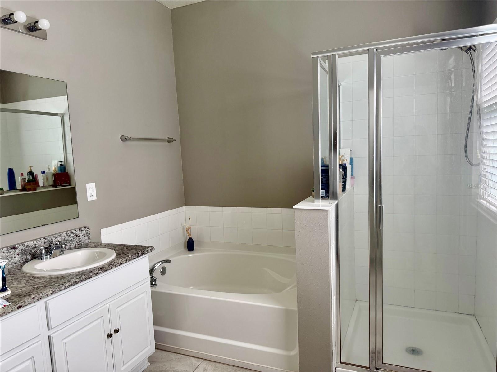 Single Family Residence at 2860 BOATING BLVD, KISSIMMEE, photo 18 of 44