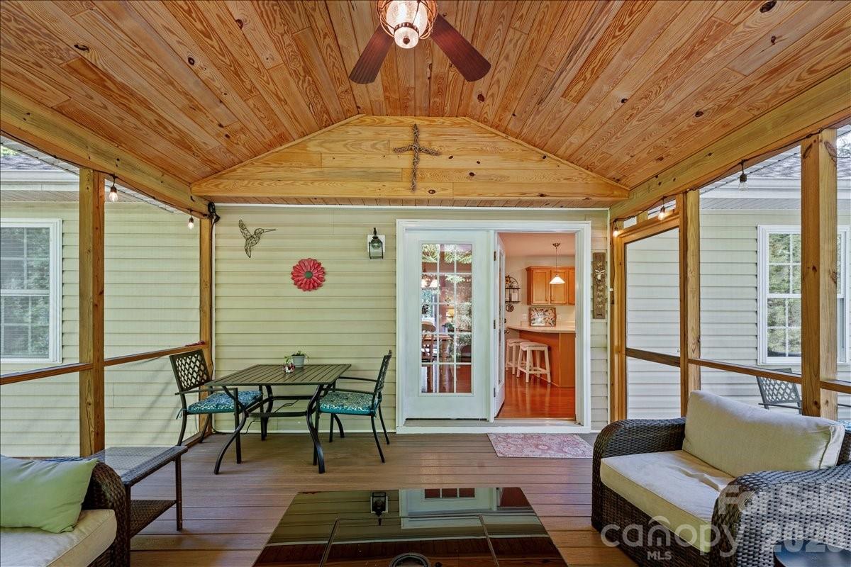 Spacious screened porch located off of the dining area.  A great place to eat outside or just relax. - 104 Balsam Circle, Troy