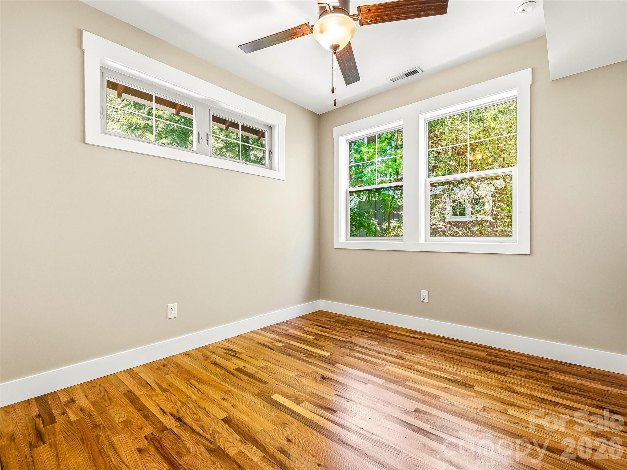 Bedroom 2. - 25 Shady Park Lane, Asheville