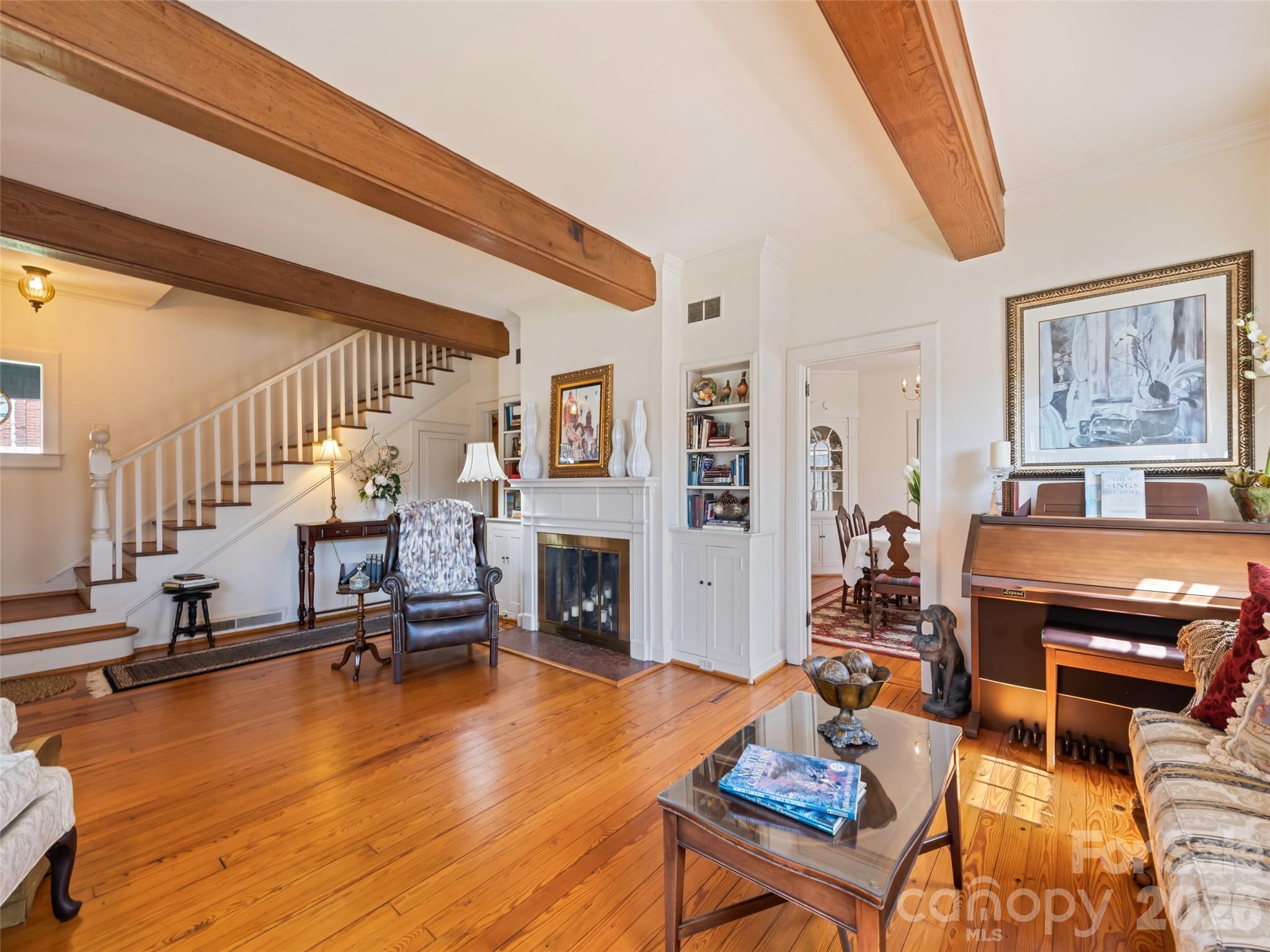 Single Family Residence at 151 Hampton Heights, Canton, photo 21 of 48