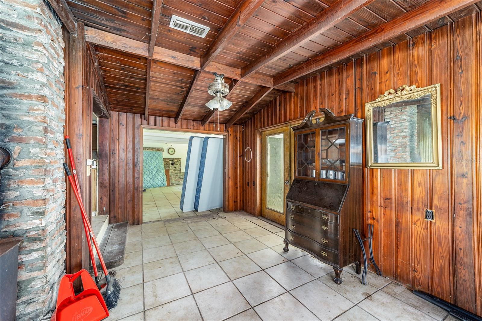 Single Family Residence at 11768 N GATLEN AVE, DUNNELLON, photo 5 of 50