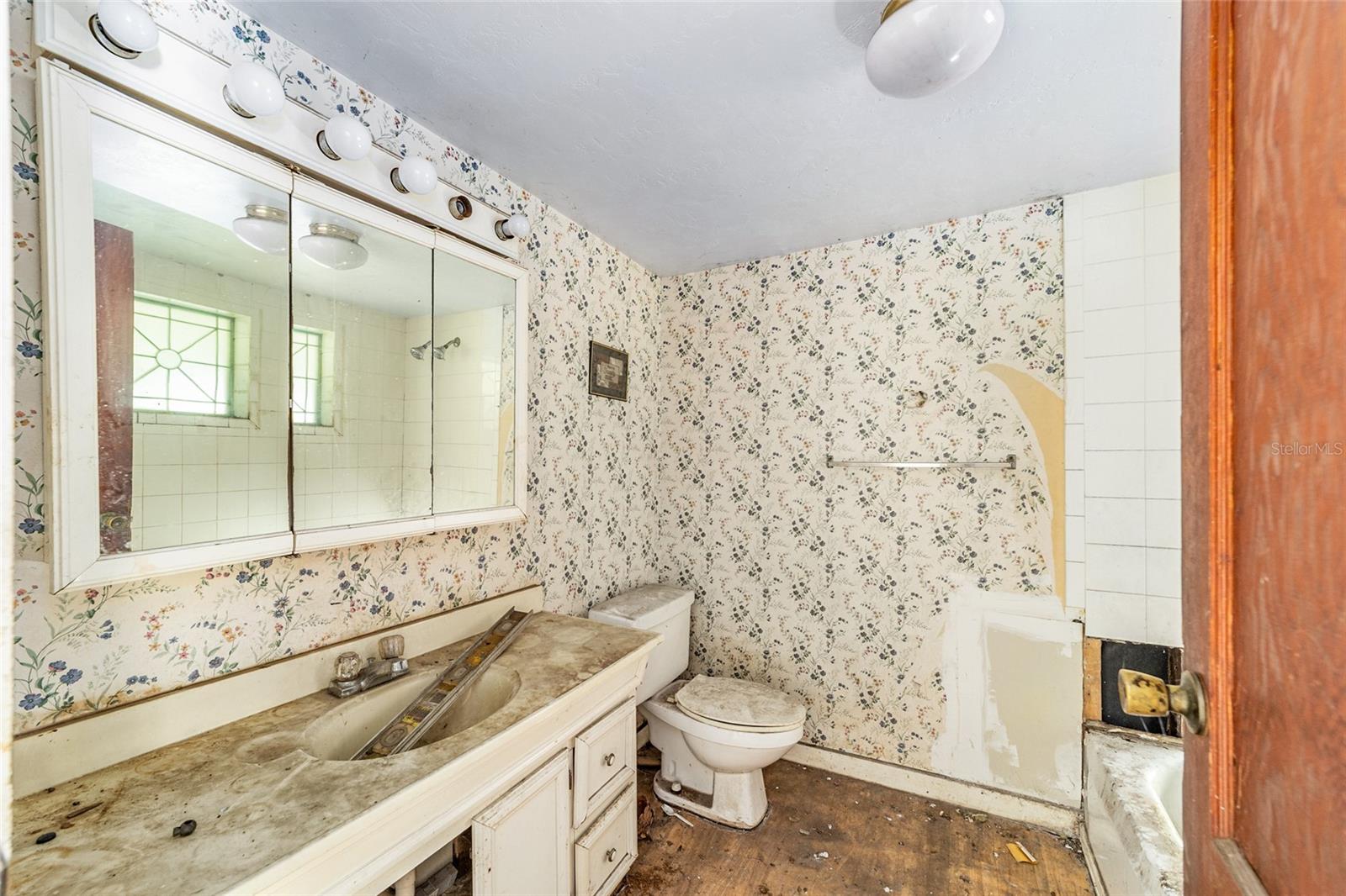 Single Family Residence at 11768 N GATLEN AVE, DUNNELLON, photo 18 of 50