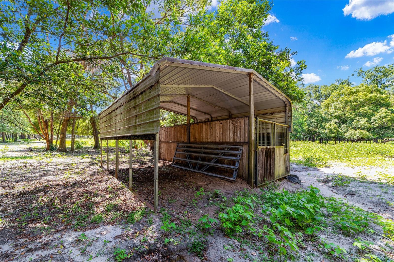 Single Family Residence at 11768 N GATLEN AVE, DUNNELLON, photo 29 of 50