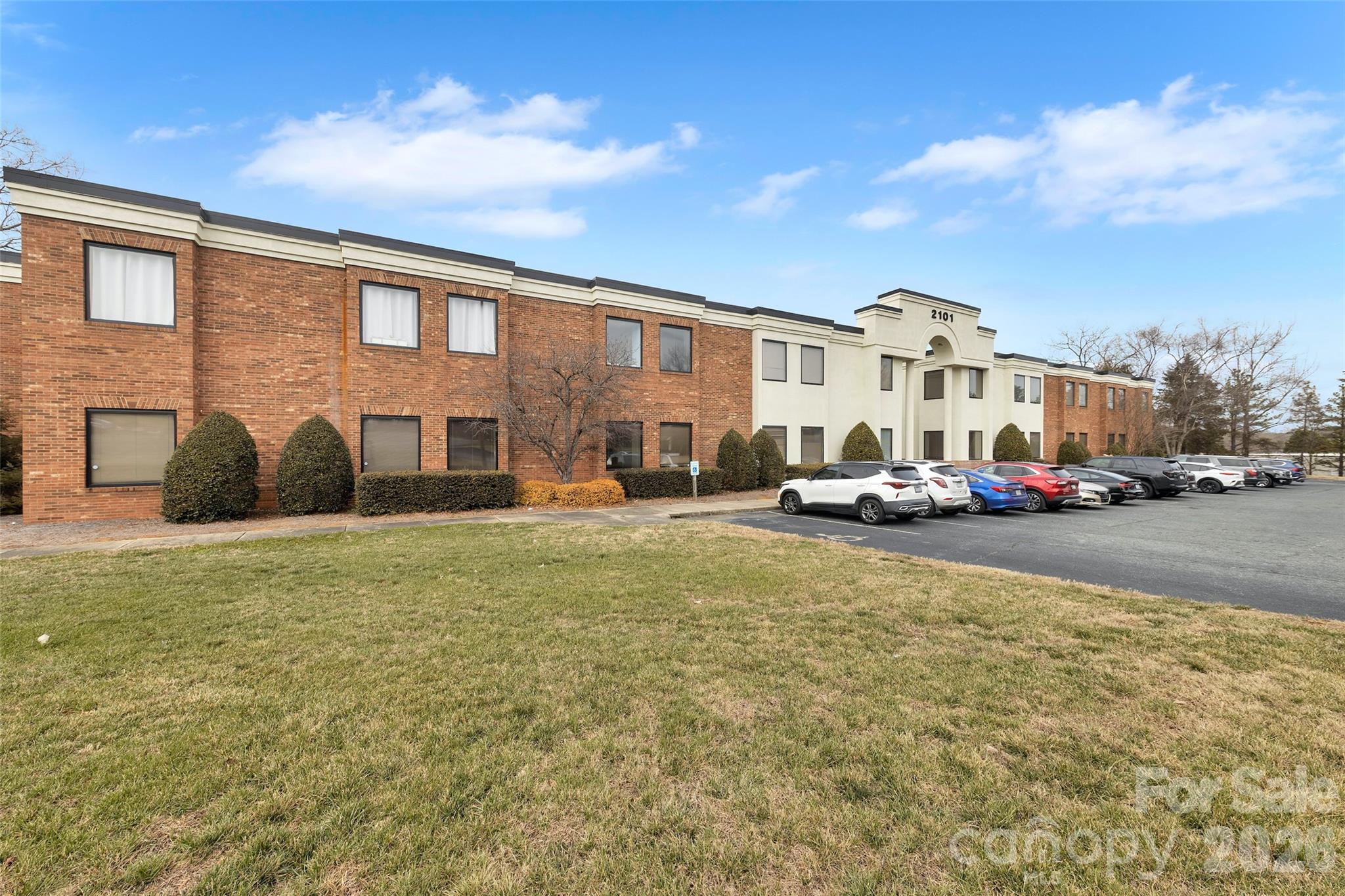 Office at 2101 Sardis Road N, Charlotte, photo 4 of 43