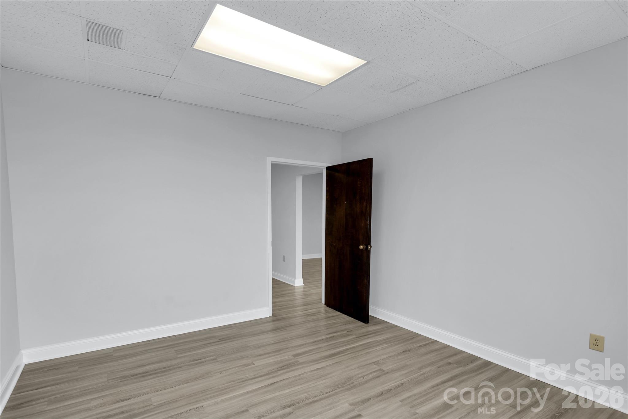 Office at 2101 Sardis Road N, Charlotte, photo 27 of 43
