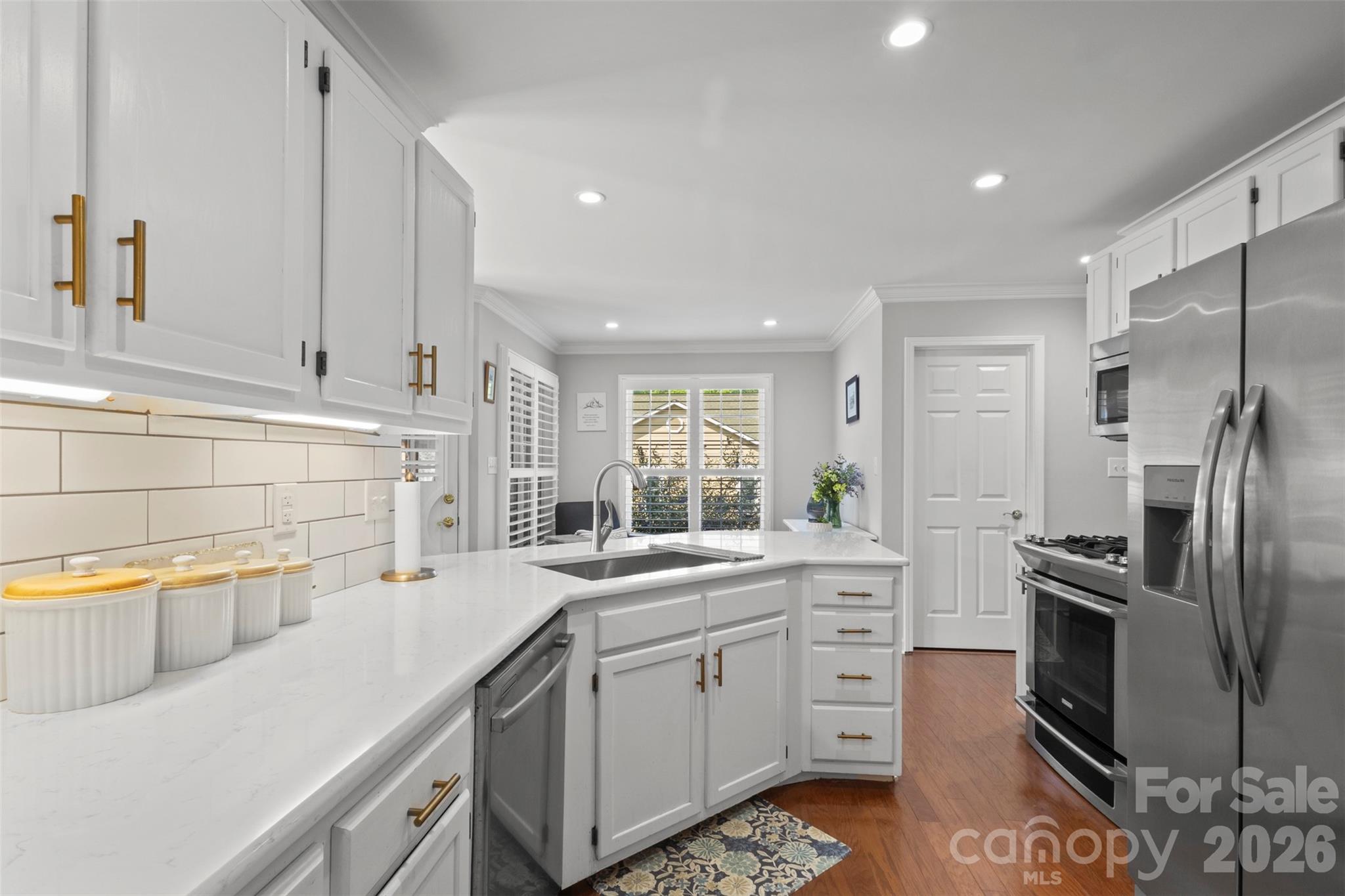 Single Family Residence at 7760 Wallace Lane, Denver, photo 6 of 34