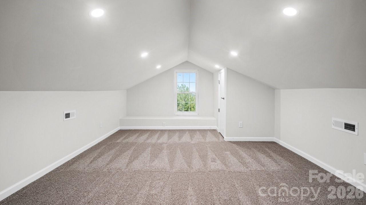 Single Family Residence at 1215 Wilson W Lee Boulevard, Statesville, photo 17 of 22