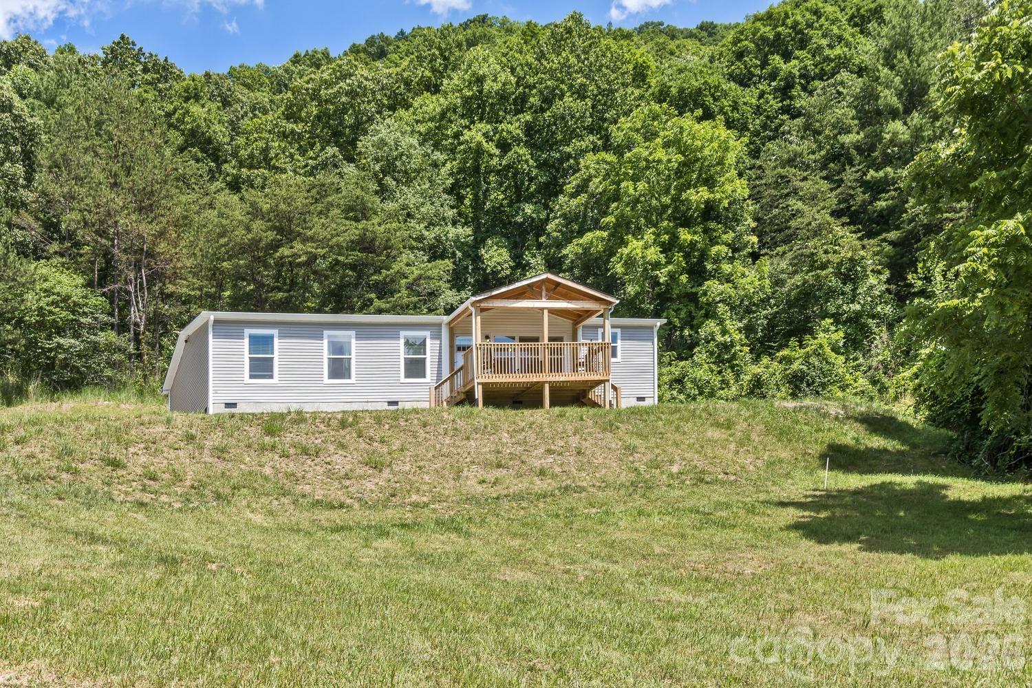 Single Family Residence at 27 Spuds Lane, Weaverville, photo 5 of 47