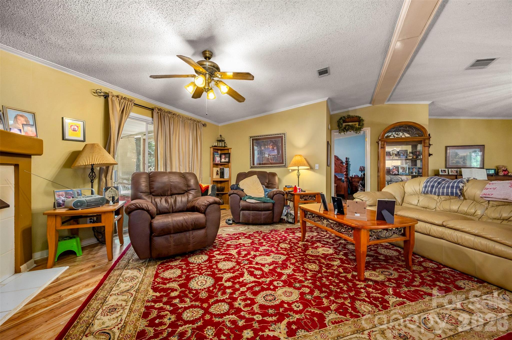 Single Family Residence at 98 Lanning Drive, Columbus, photo 13 of 34