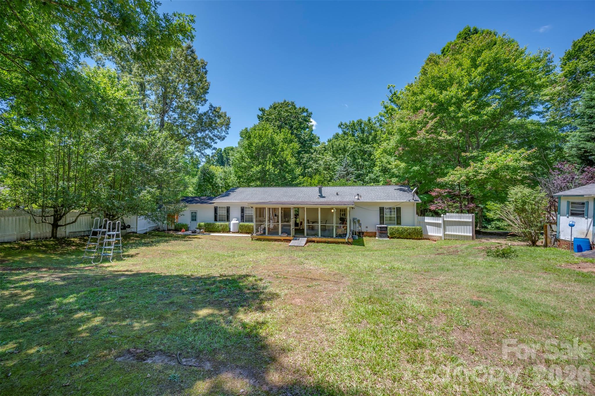 Single Family Residence at 98 Lanning Drive, Columbus, photo 29 of 34