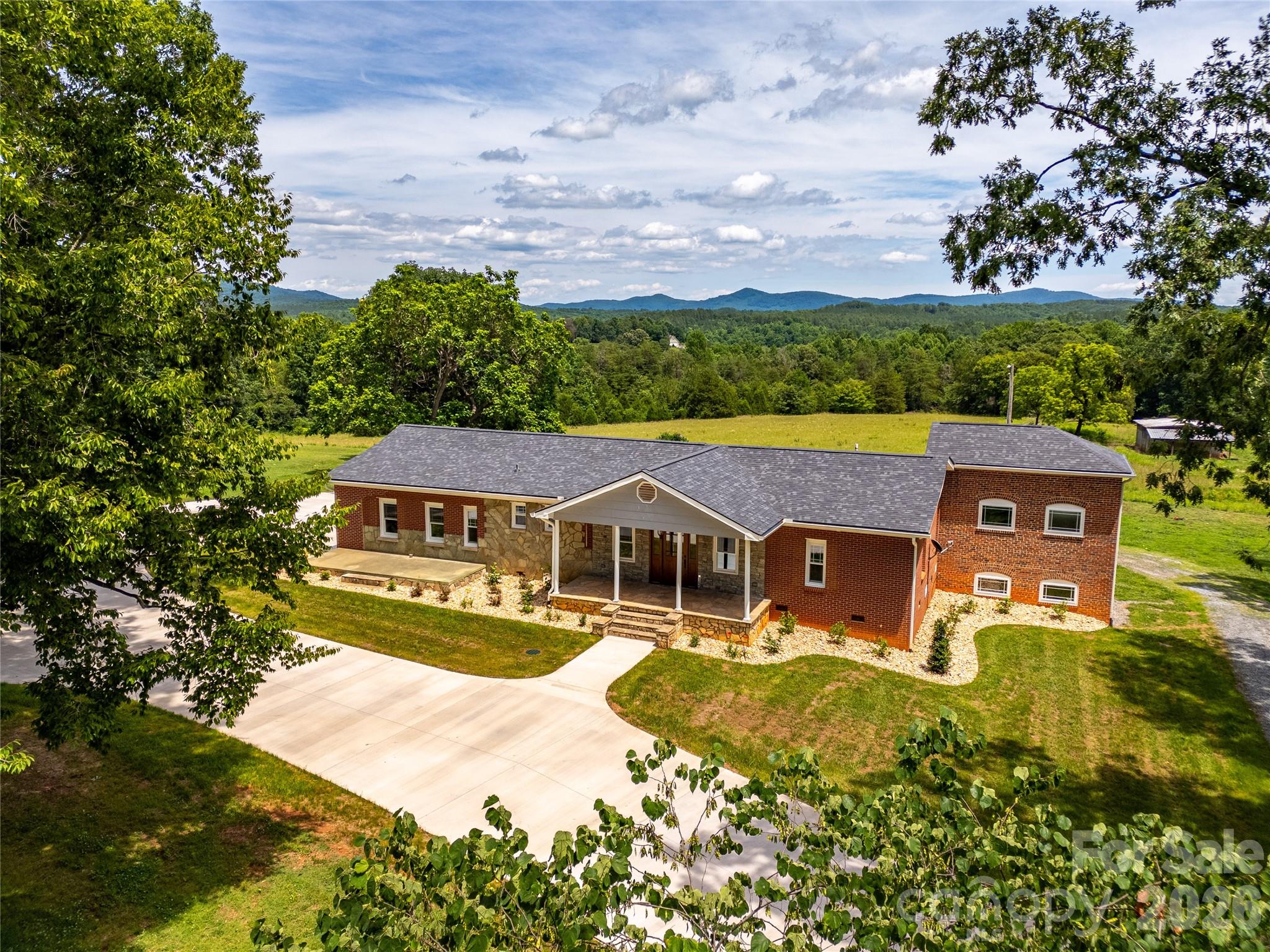 Single Family Residence at 3384 US 64 Highway, Rutherfordton, photo 4 of 46