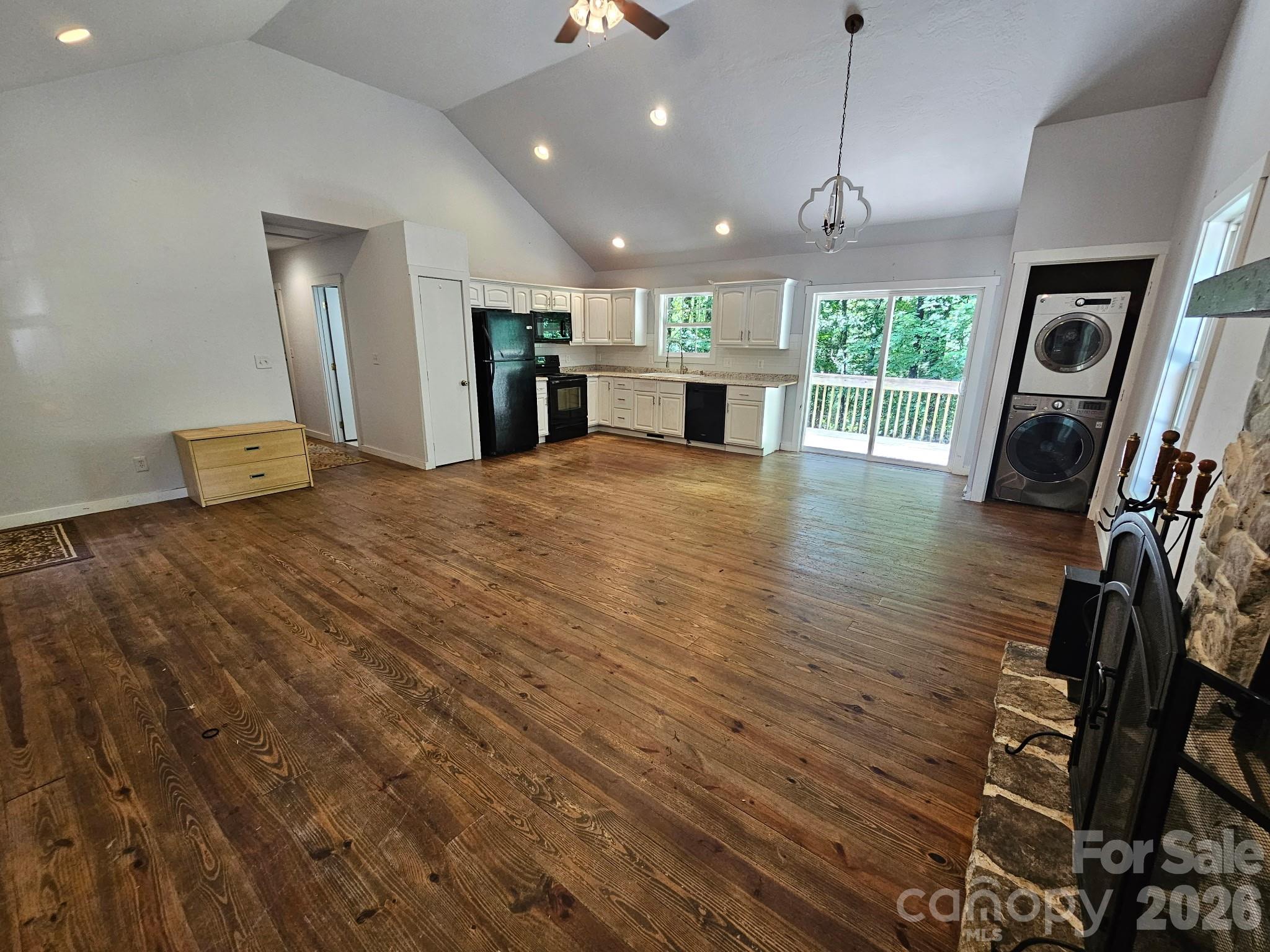 Single Family Residence at 100 Squirrel Lane, Sapphire, photo 2 of 17