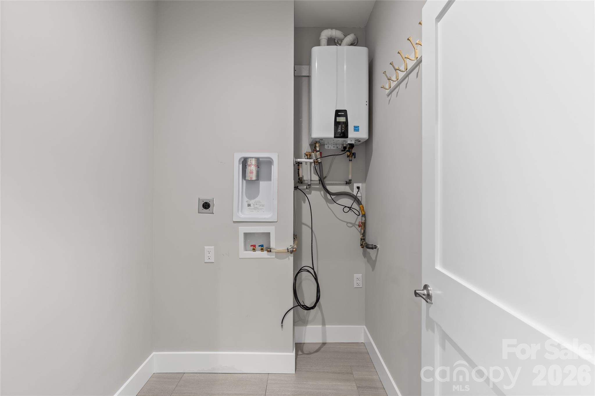 Laundry room - 128 Rock Hill Road, Asheville