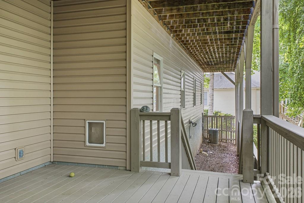 Single Family Residence at 3121 Cove Loop Road, Hendersonville, photo 33 of 48