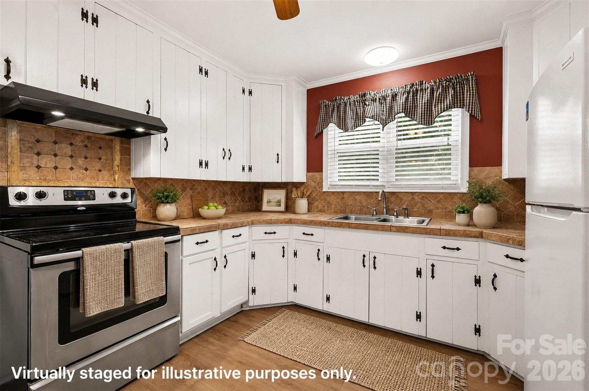 Single Family Residence at 217 Oakwood Avenue, York, photo 16 of 46