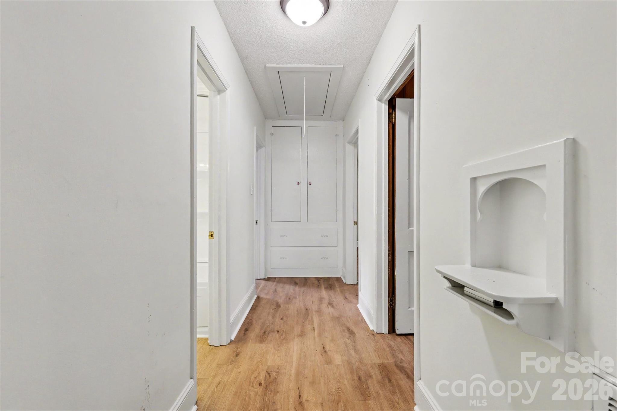 Single Family Residence at 217 Oakwood Avenue, York, photo 27 of 46