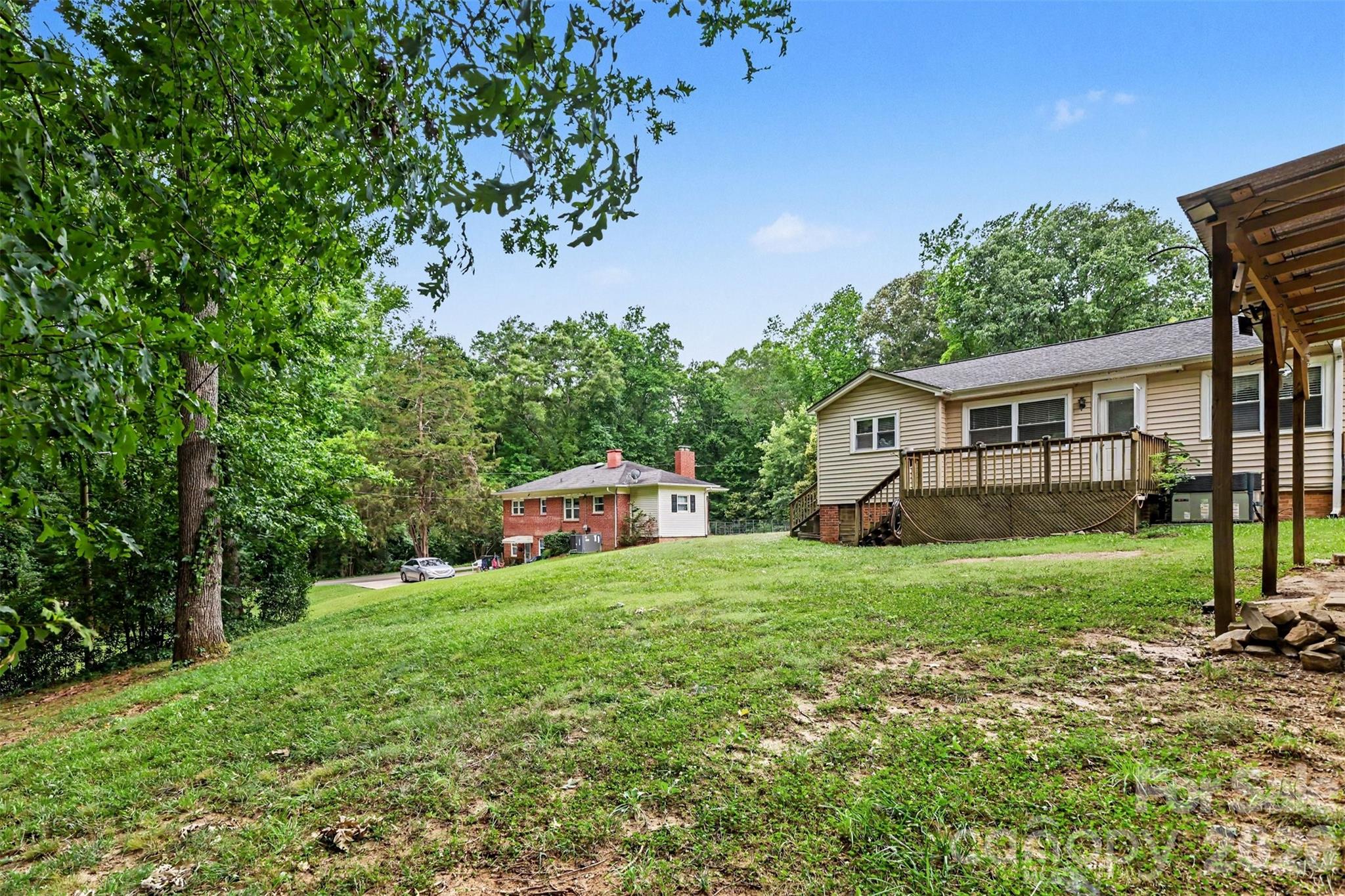 Single Family Residence at 217 Oakwood Avenue, York, photo 40 of 46
