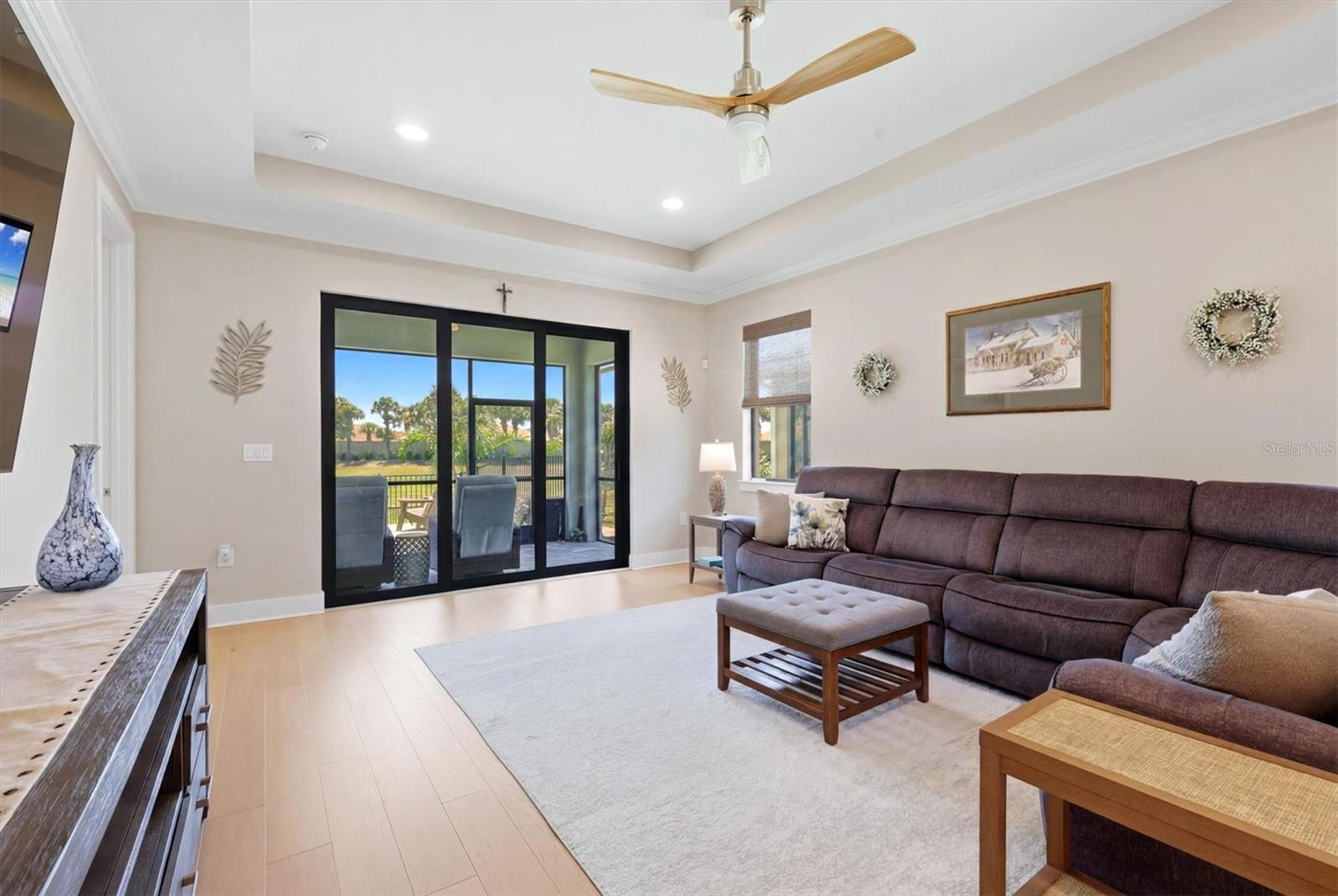 Villa at 18839 DAYSPRING PL, VENICE, photo 16 of 81