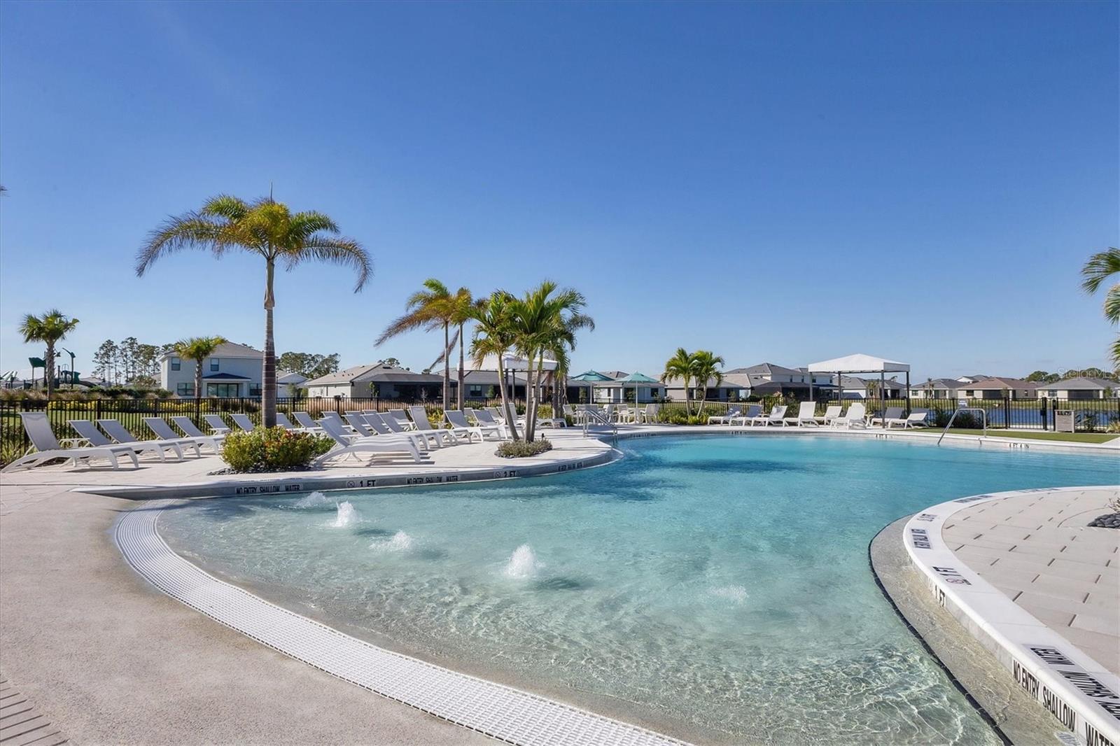 Community Pool - 18839 DAYSPRING PL, VENICE