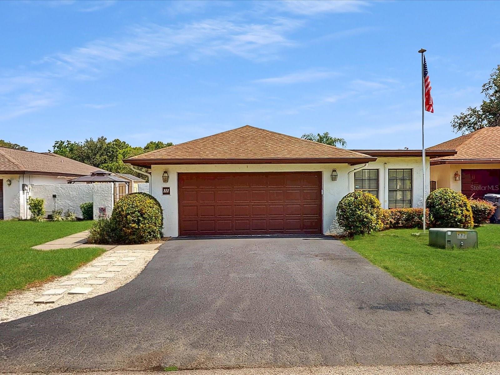 111 TUXFORD DR