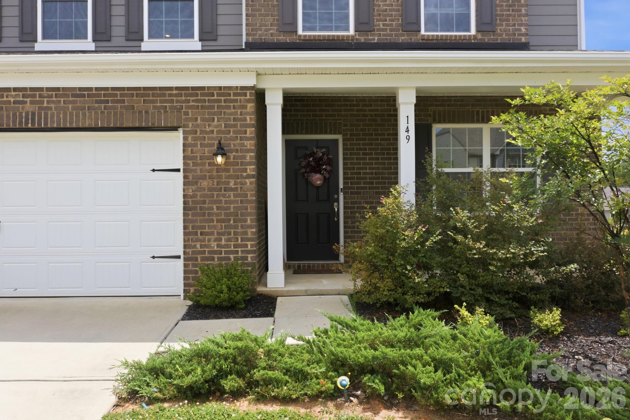 Single Family Residence at 149 Rooster Tail Lane, Troutman, photo 2 of 31