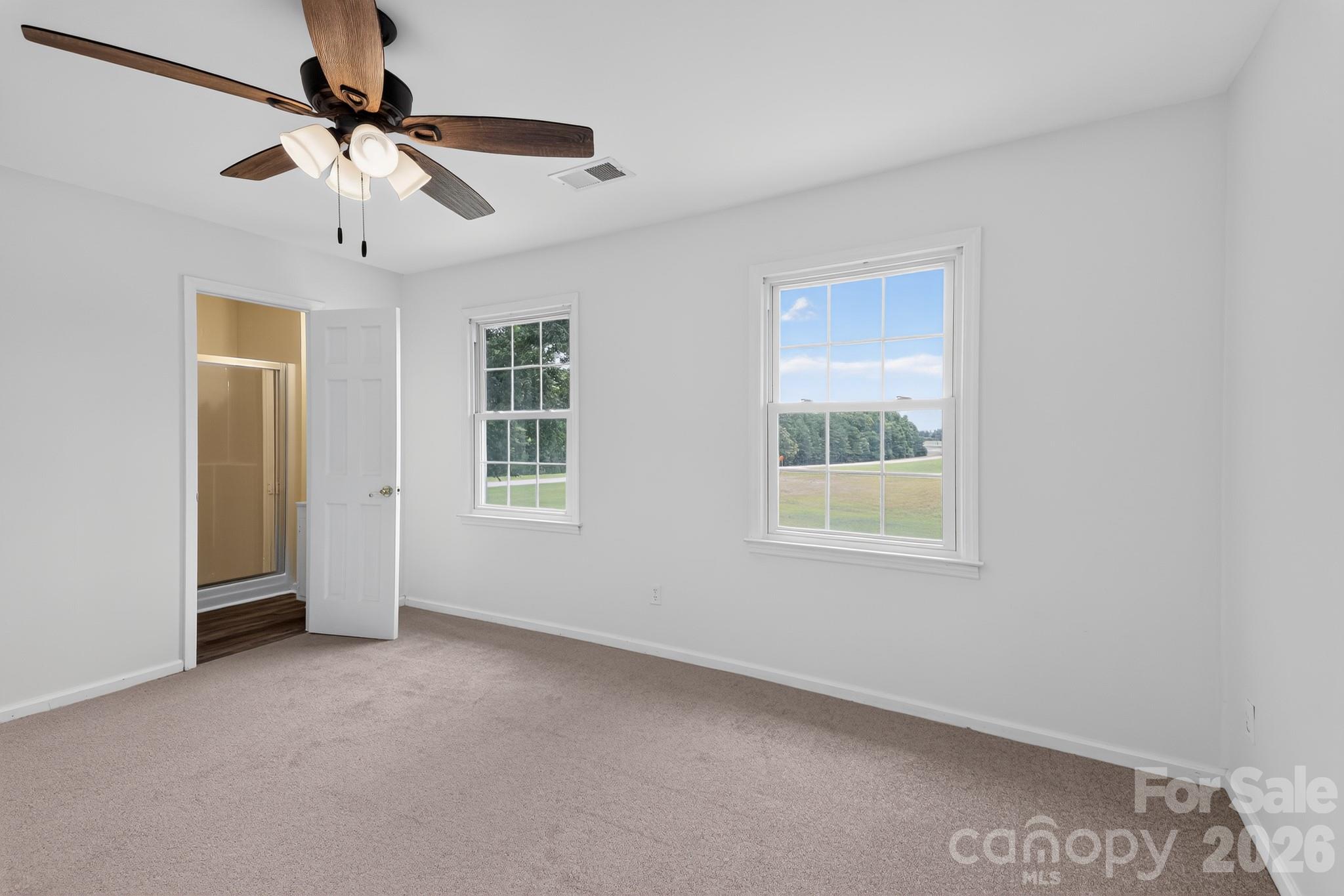 Single Family Residence at 450 Bull Swamp Road, St. Matthews, photo 20 of 48