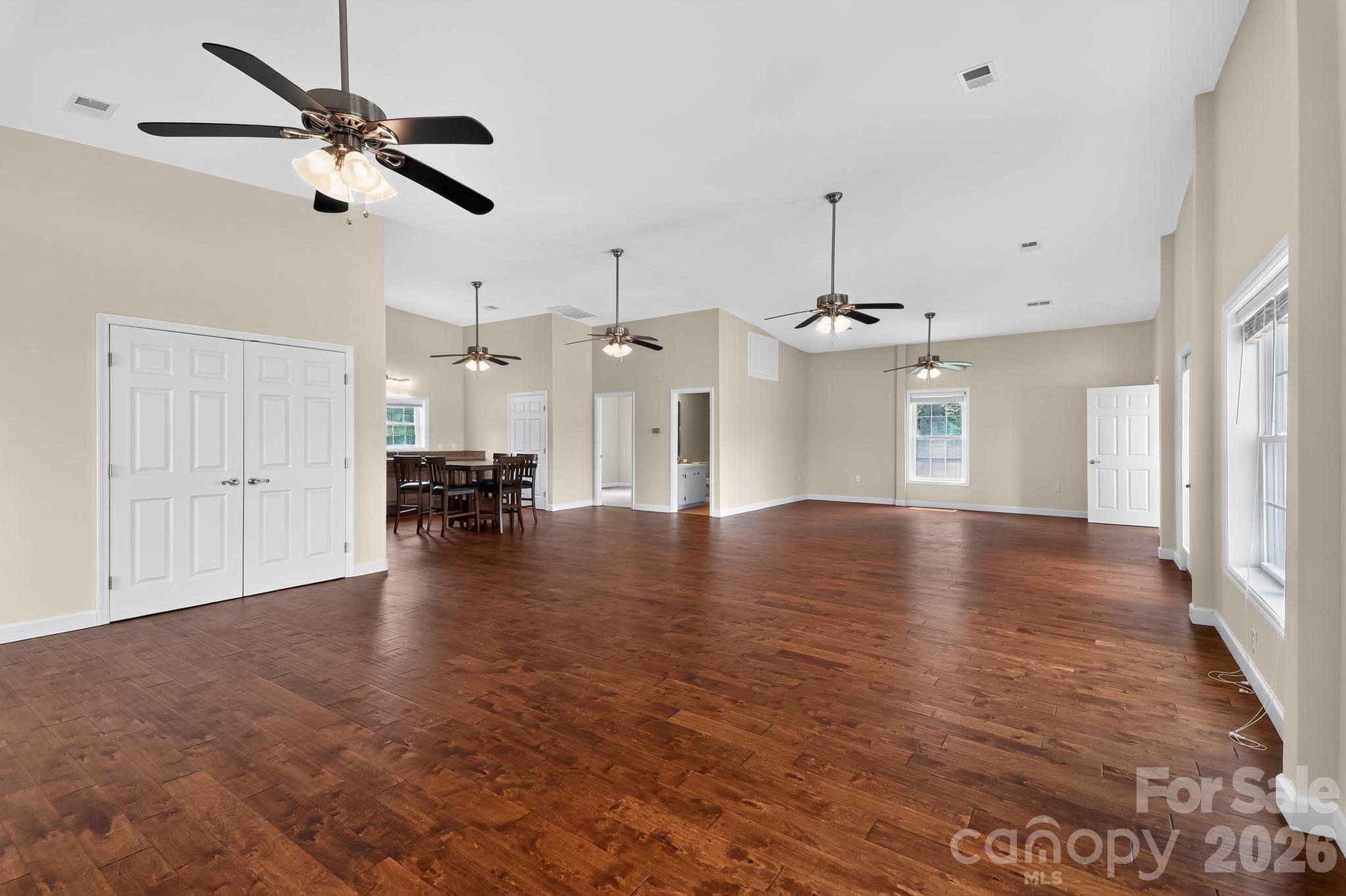 Single Family Residence at 450 Bull Swamp Road, St. Matthews, photo 27 of 48