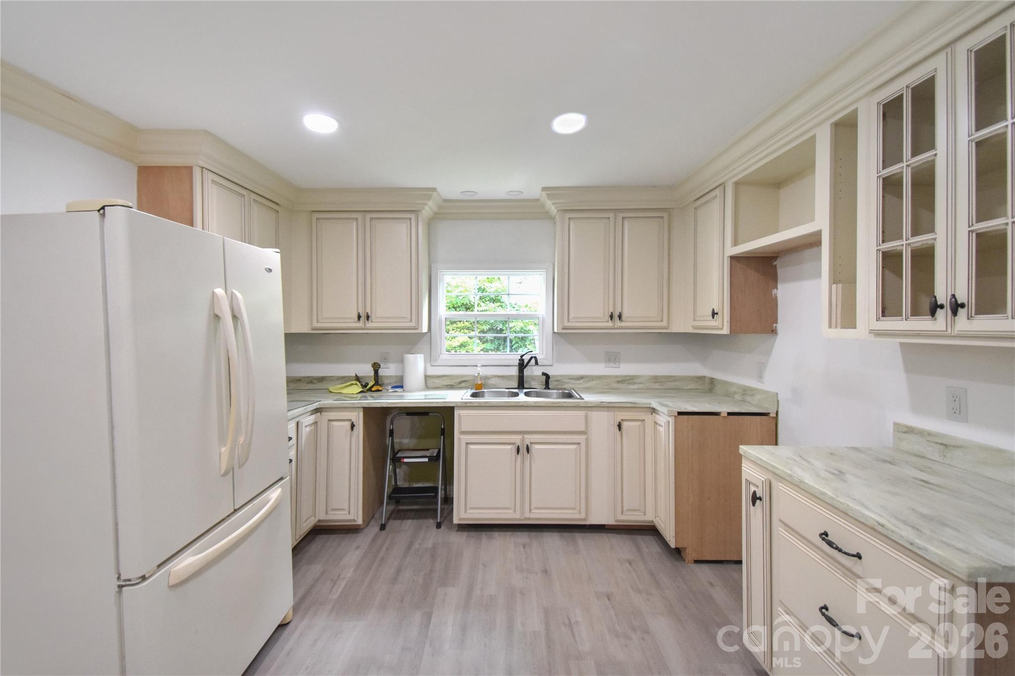 Single Family Residence at 622 Green Street Loop, Marion, photo 3 of 16