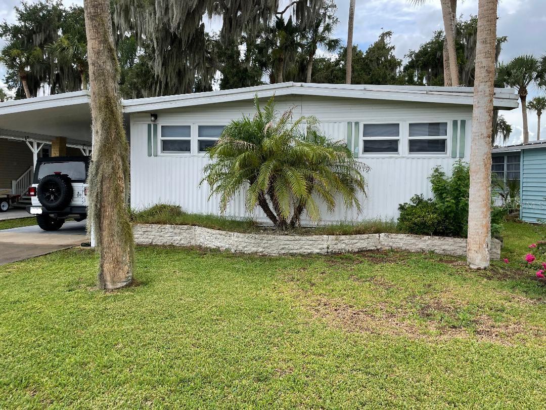 112 PALM DR #B