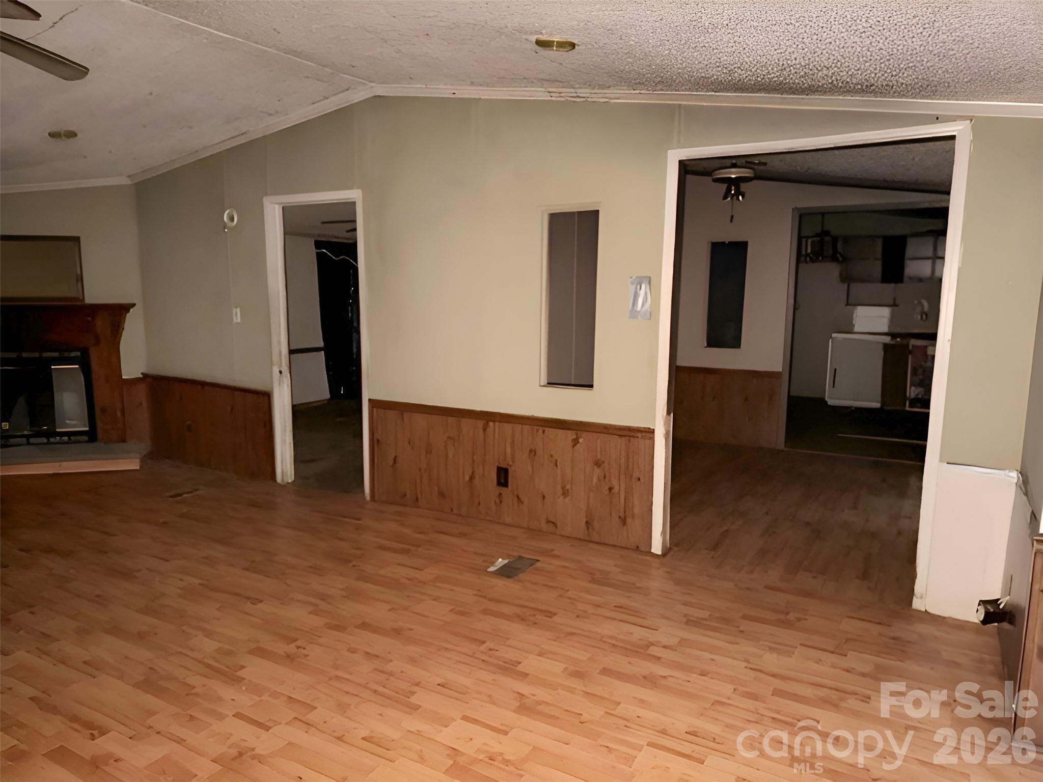 Single Family Residence at 120 Kings Forest Drive, Kings Mountain, photo 3 of 15