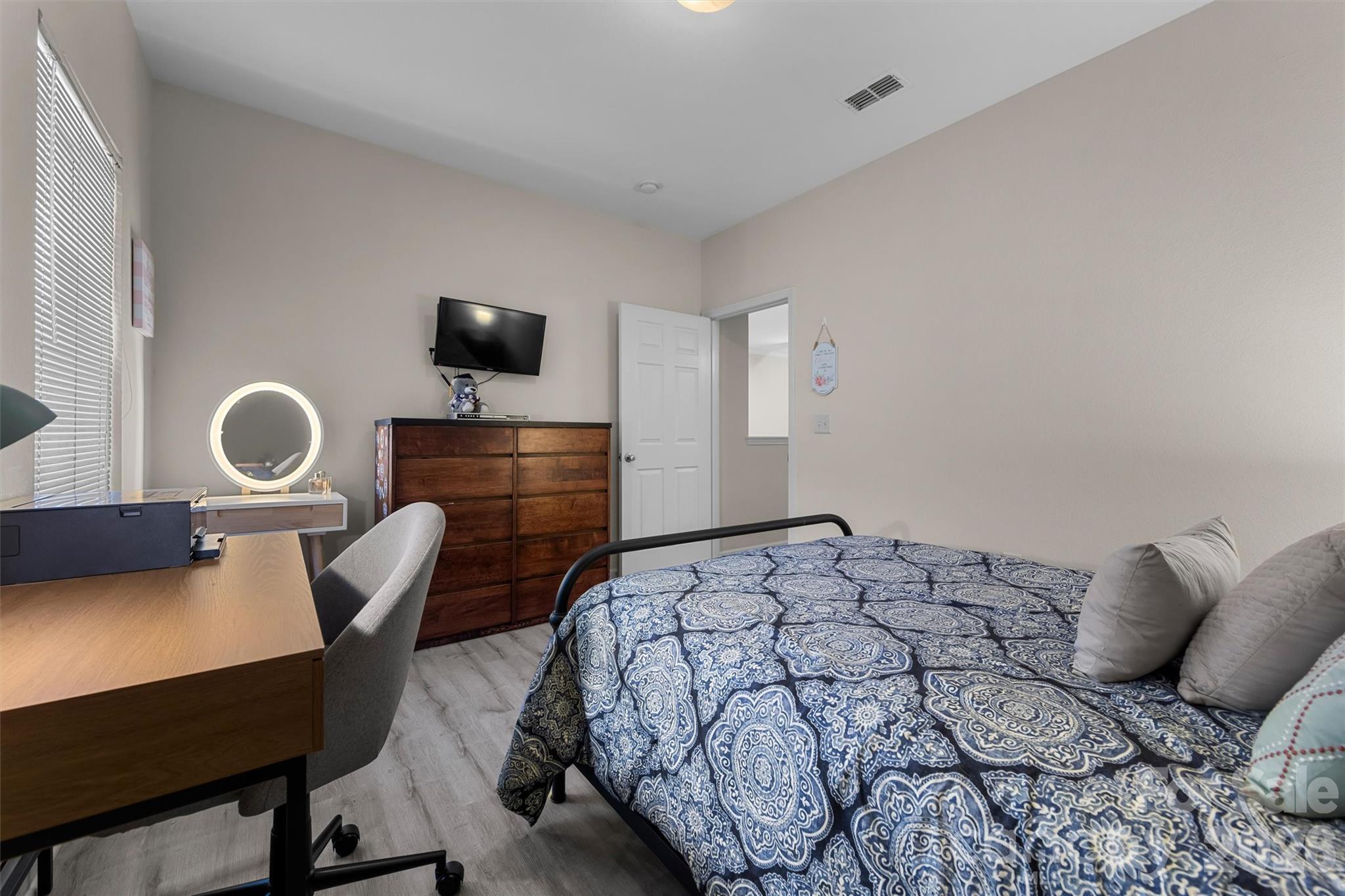 Condominium at 100 Vista Lake Drive, Candler, photo 19 of 33