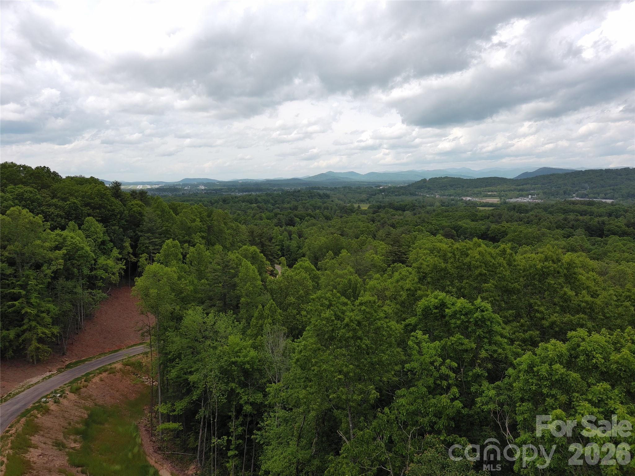 Lot at Lot 17 Northview Drive, Hendersonville, photo 2 of 3