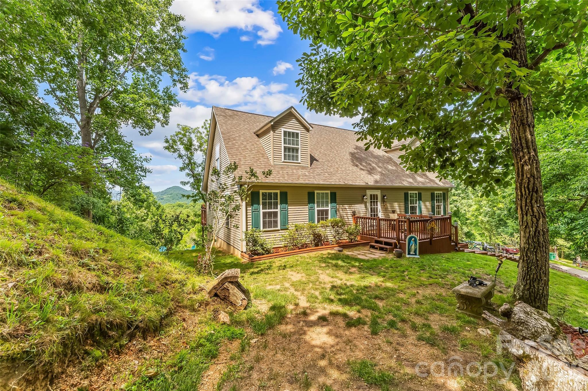 The Front View this house is well maintained on 10.02acres - 70 Heslar Way, Marshall